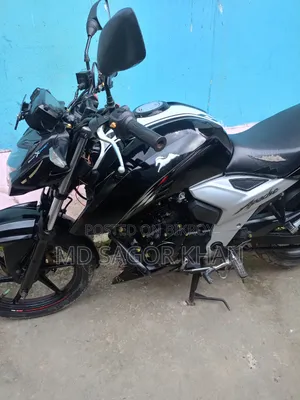 New TVS Apache RTR 160 4V 2022 Black