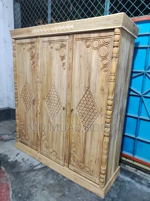 Three-door wardrobe