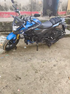 Honda Hornet 2025 Blue