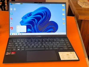 Laptop Asus Zenbook 14 8GB AMD Ryzen 5 SSD 512GB