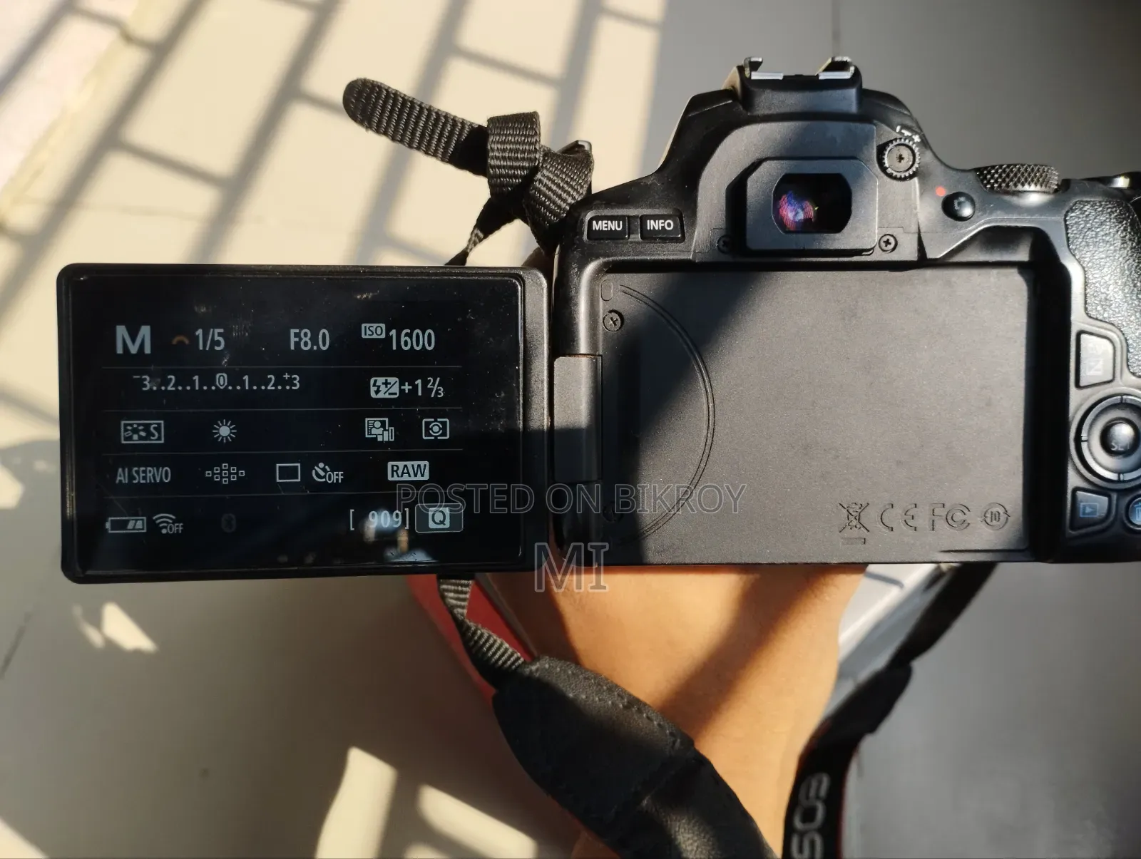 Canon 250d Camera With 18/55 Kit Lens
