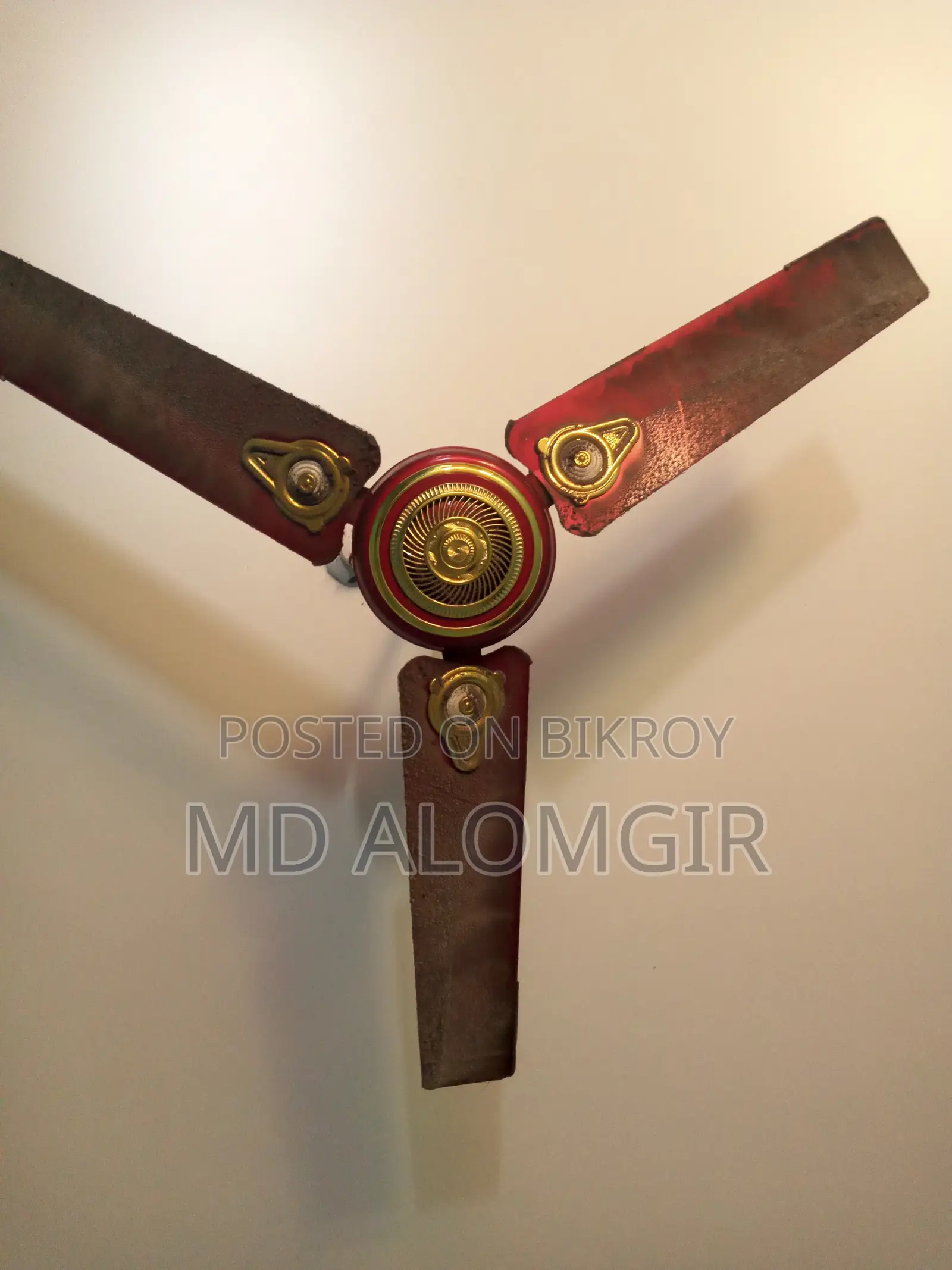 1 Year Used. For Sale. 56" Vision Royal Ceiling Fan.
