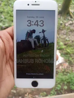 Apple iPhone 8 64 GB Silver