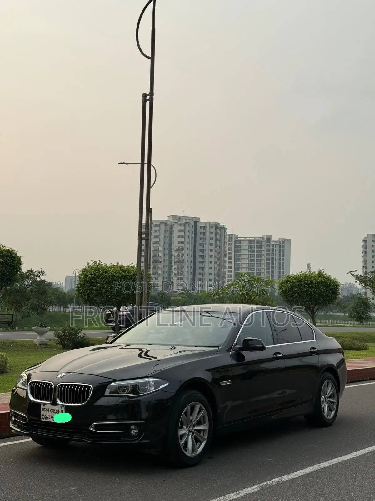 BMW 5 Series 528i 2015 Black