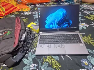 ল্যাপটপ ৮জিবি ইন্টেল কোর আই৭ এসএসডি ১২৮জিবি