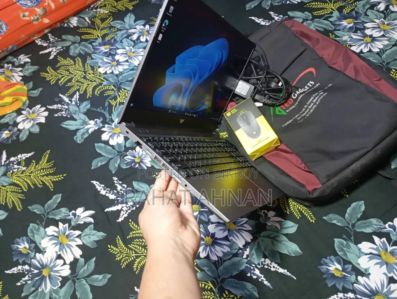 ল্যাপটপ ৮জিবি ইন্টেল কোর আই৭ এসএসডি ১২৮জিবি