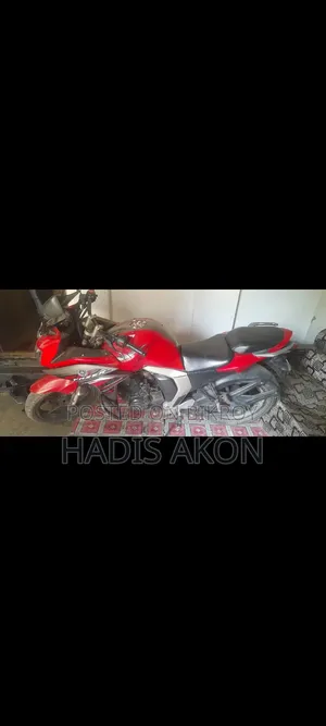Yamaha 2017 Red