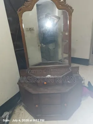 100% Teak Wood Dressing Table.
