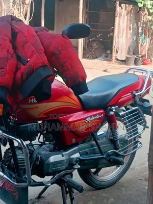 নিউ হিরো স্প্লেন্ডার প্লাস ২০১৫ রেড