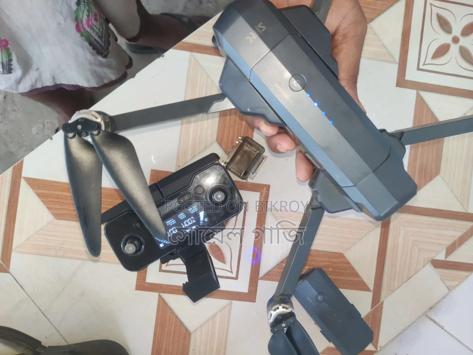 একদম ফ্রেশ কন্ডিশনে আছে
