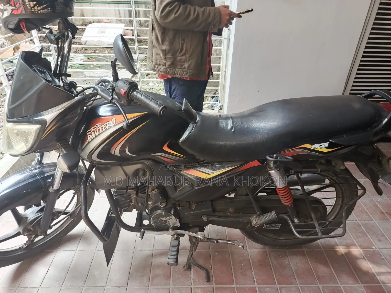 Mahindra Centuro 2013 Black