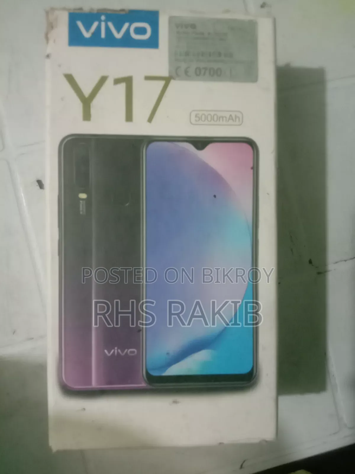 Vivo Y17 256 GB