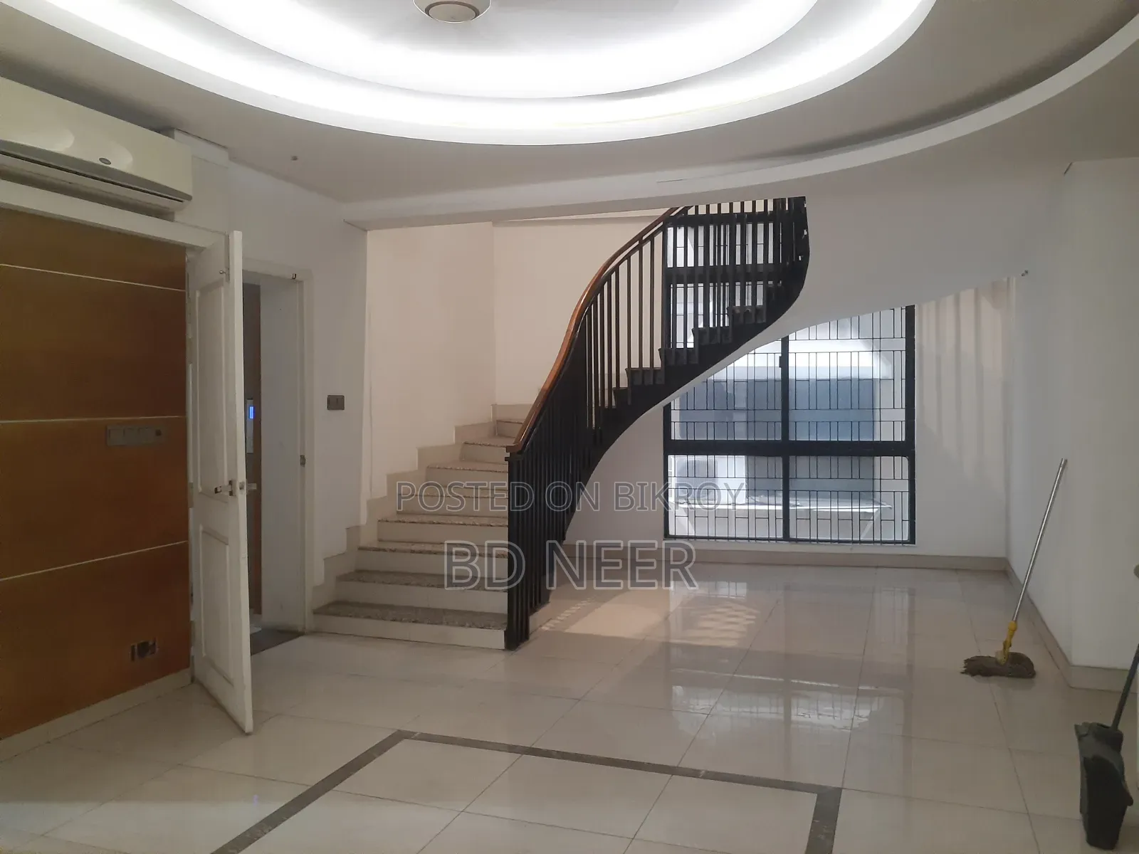 4-Bedroom Duplex in Gulshan for Rent