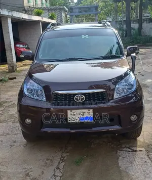 Toyota Rush 1.5 Rear Wheel Drive 2011 Maroon