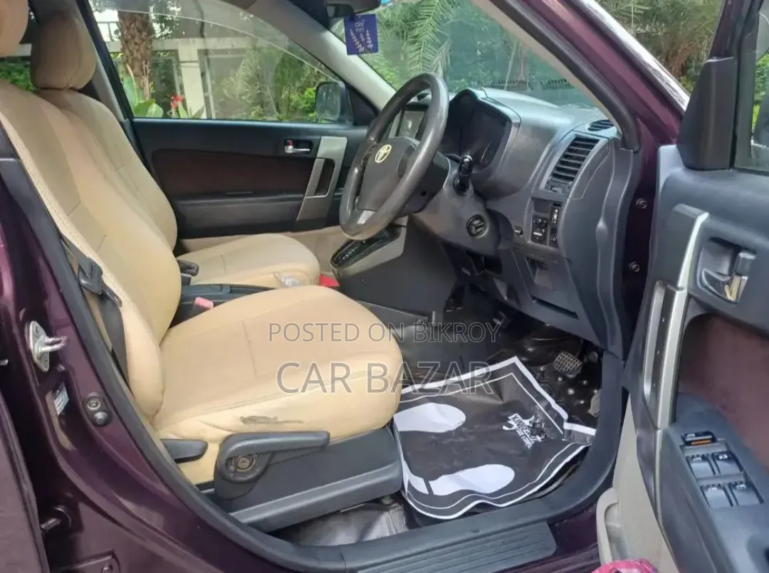 Toyota Rush 1.5 Rear Wheel Drive 2011 Maroon