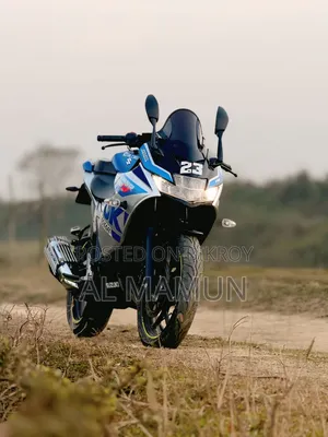 নতুন সুজুকি জিক্সার এফআই এবিএস ২০২৪ ব্লু