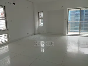 গুলশান-২ এ ৩২০০ বর্গফুটের অফিস ভাড়া হবে