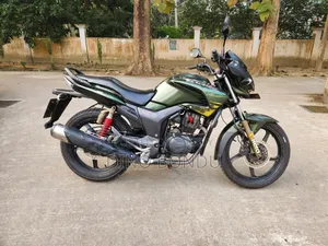 Hero Hunk 2015 Green