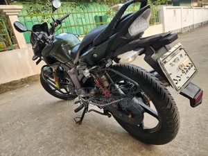 Hero Hunk 2015 Green