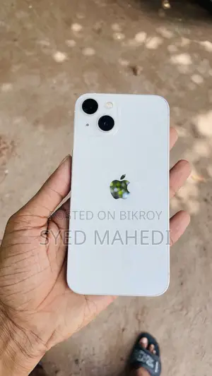 অ্যাপল আইফোন ১৩ ১২৮ জিবি হোয়াইট