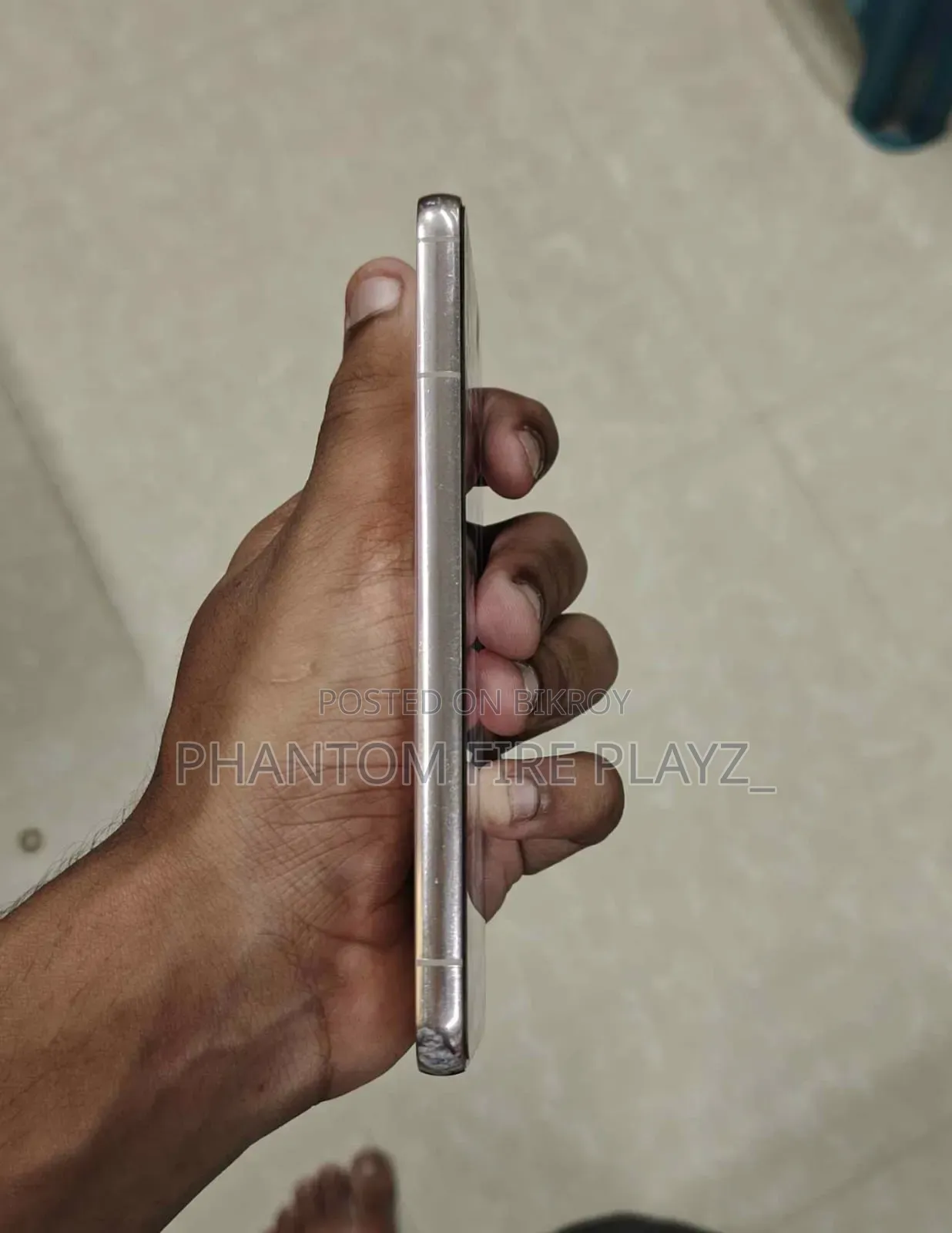 Samsung Galaxy S22 5G 256 GB Gold