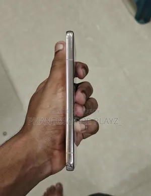 Samsung Galaxy S22 5G 256 GB Gold