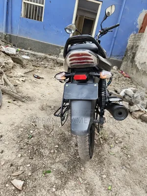 Bajaj Discover 125 2019 Black