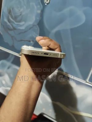 Apple iPhone 13 256 GB White