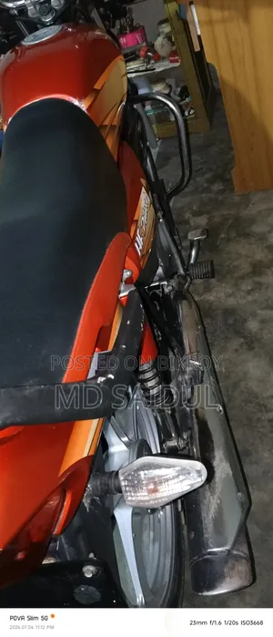 Hero HF Deluxe 2021 Red
