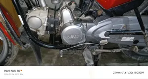 Hero HF Deluxe 2021 Red