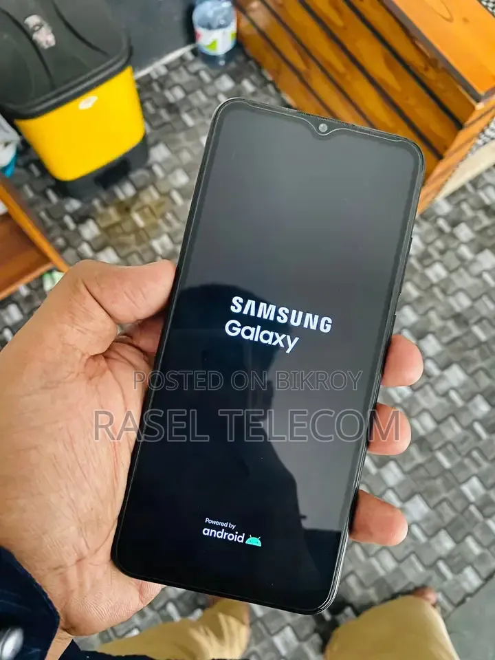 স্যামসাং গ্যালাক্সি এ০৩ ৩২ জিবি কালো