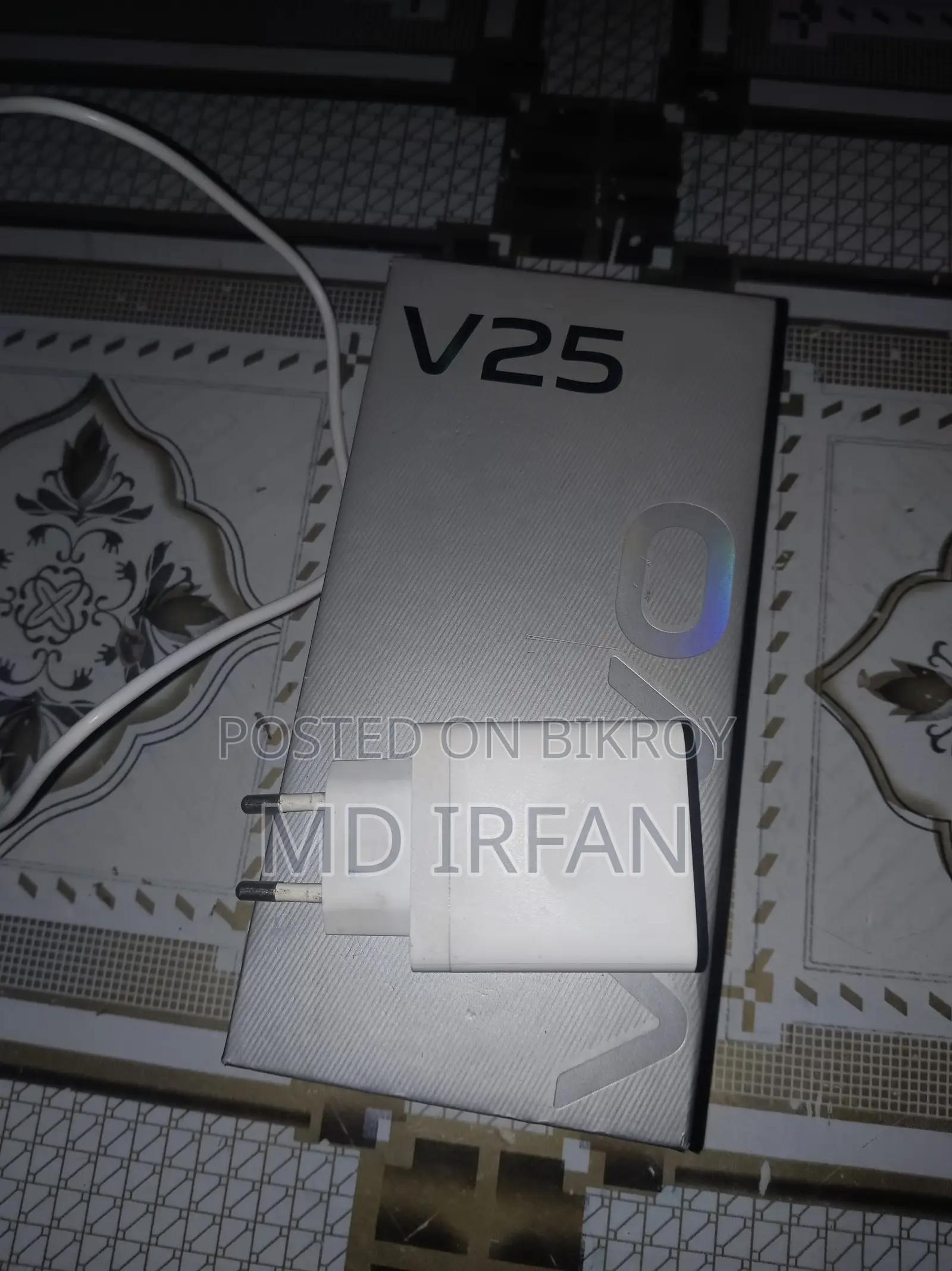 Vivo V25 128 GB
