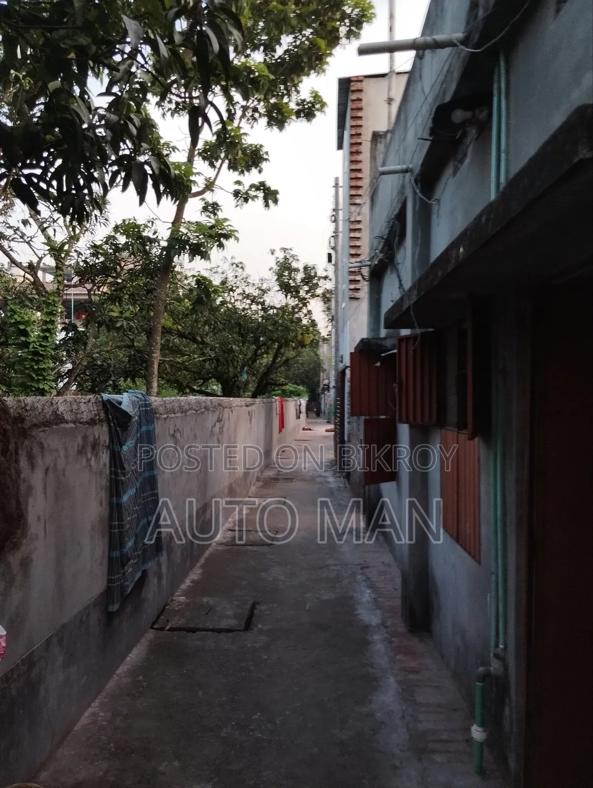 8-Bedroom House in Rajshahi, Boalia for Sale