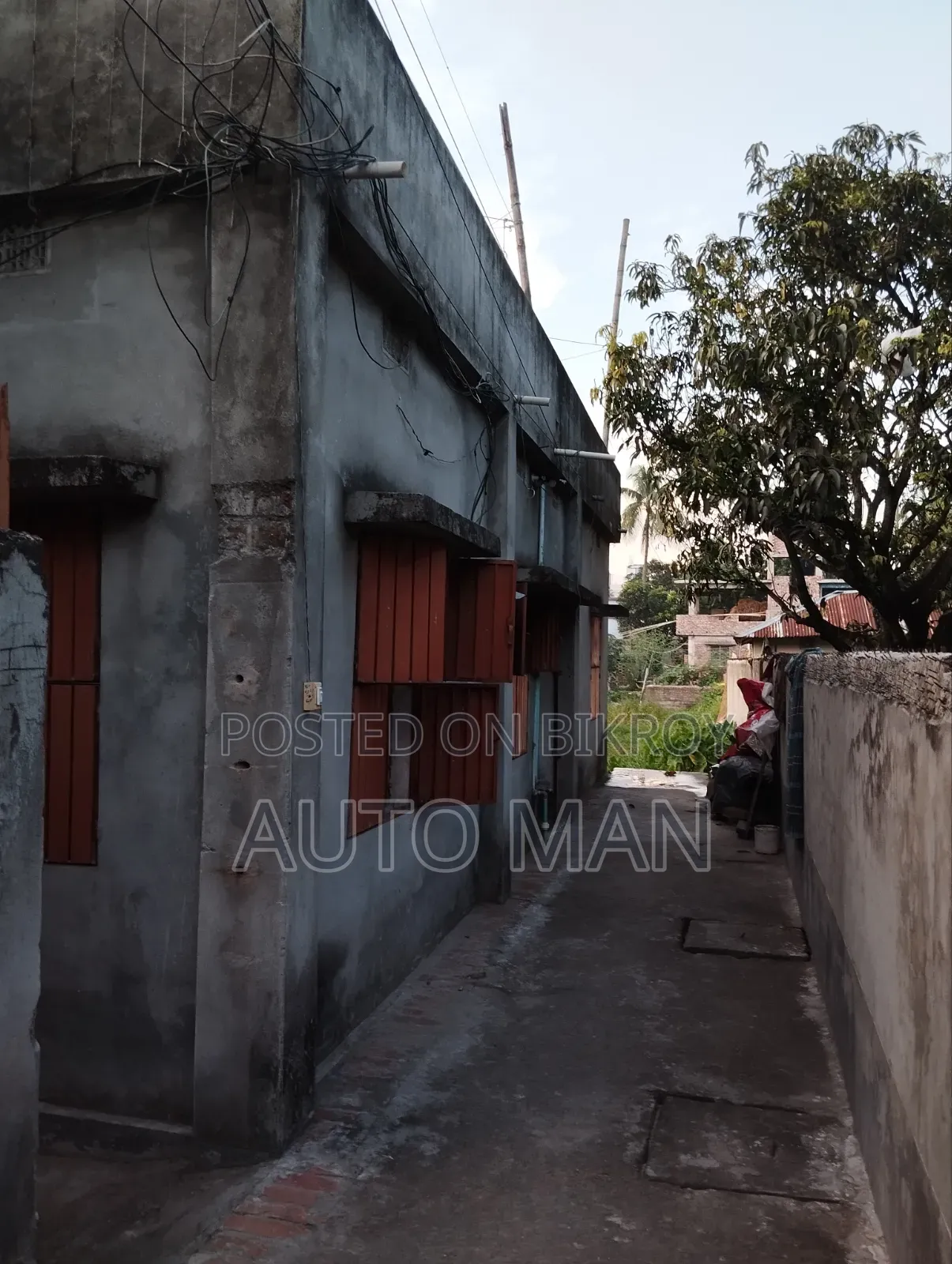 8-Bedroom House in Rajshahi, Boalia for Sale