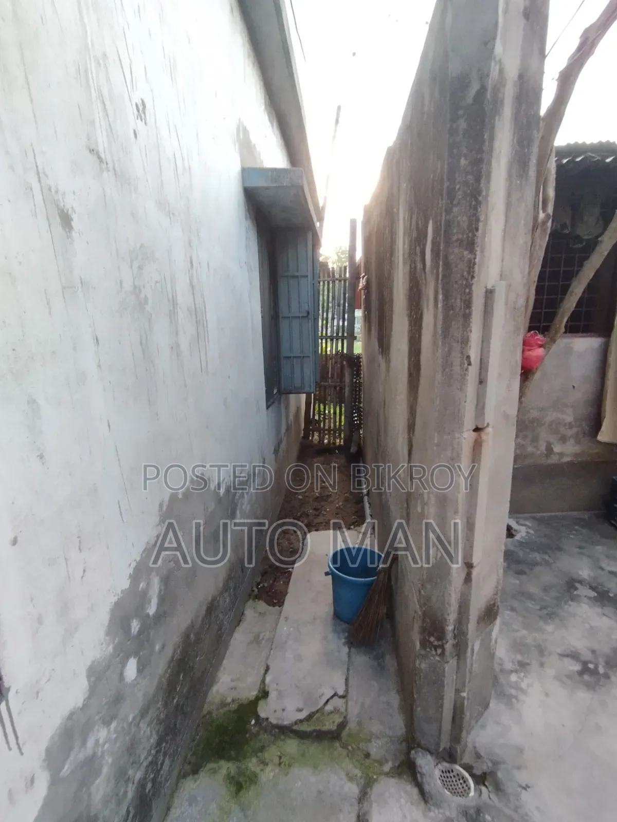8-Bedroom House in Rajshahi, Boalia for Sale