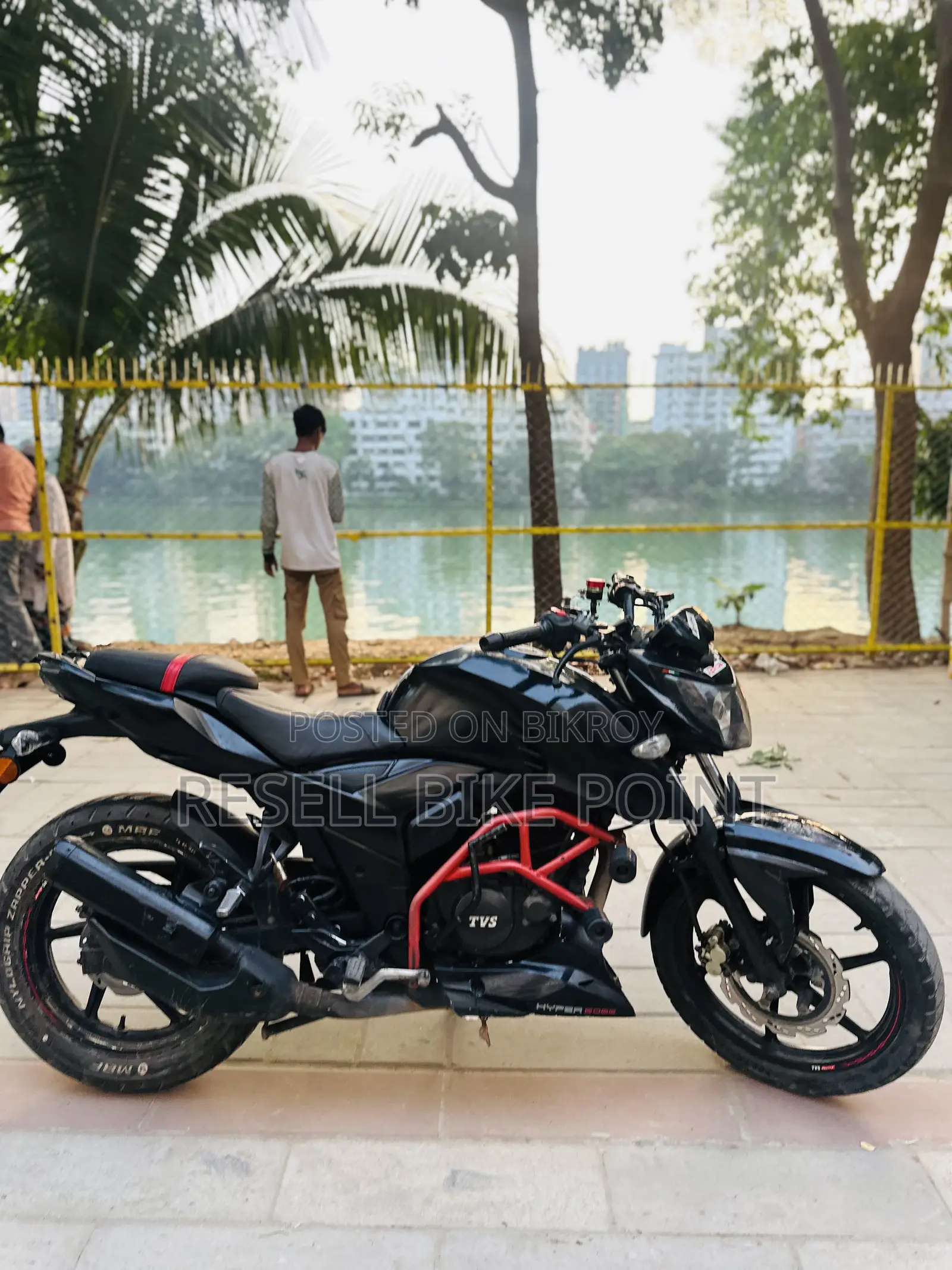 TVS Apache 160 4V 2019 Black