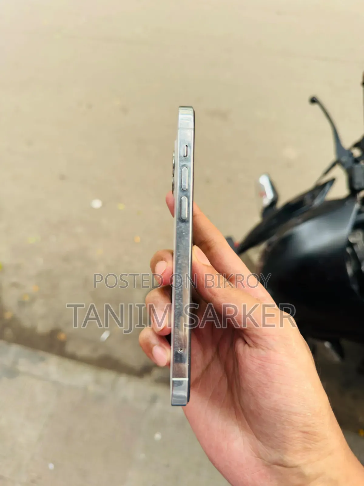 অ্যাপল আইফোন ১২ প্রো ২৫৬ জিবি হোয়াইট