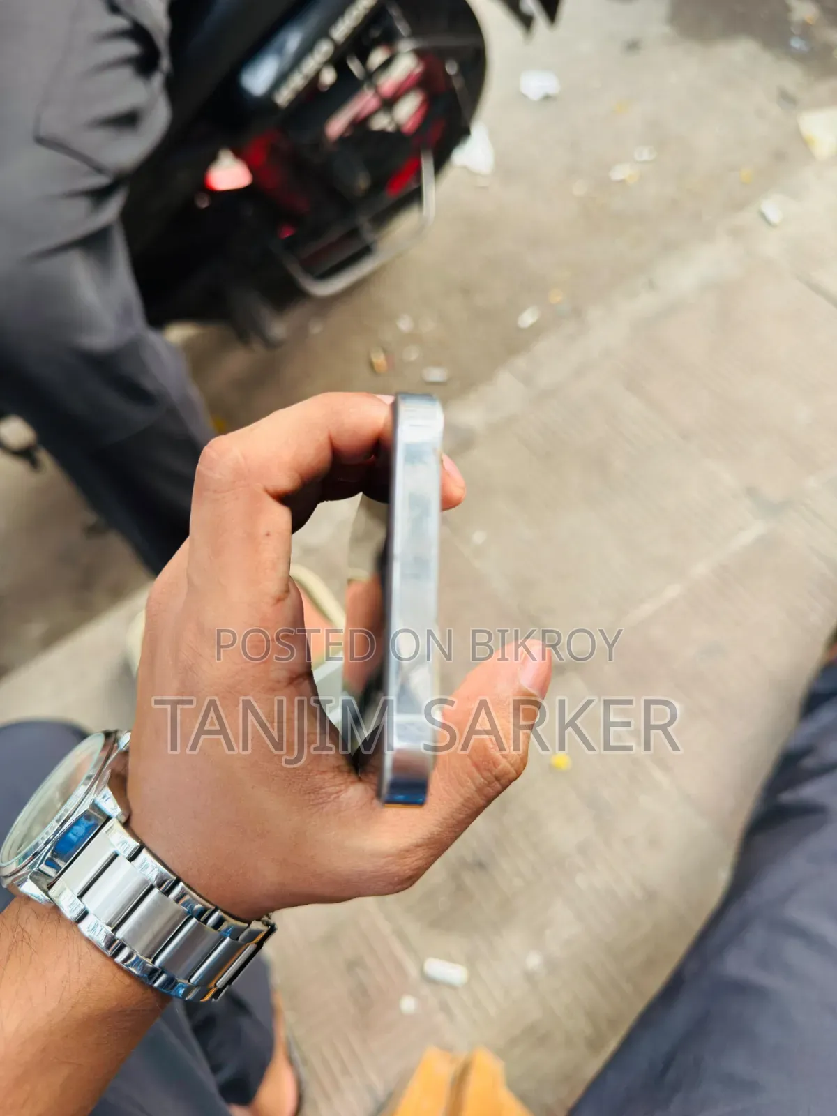 অ্যাপল আইফোন ১২ প্রো ২৫৬ জিবি হোয়াইট