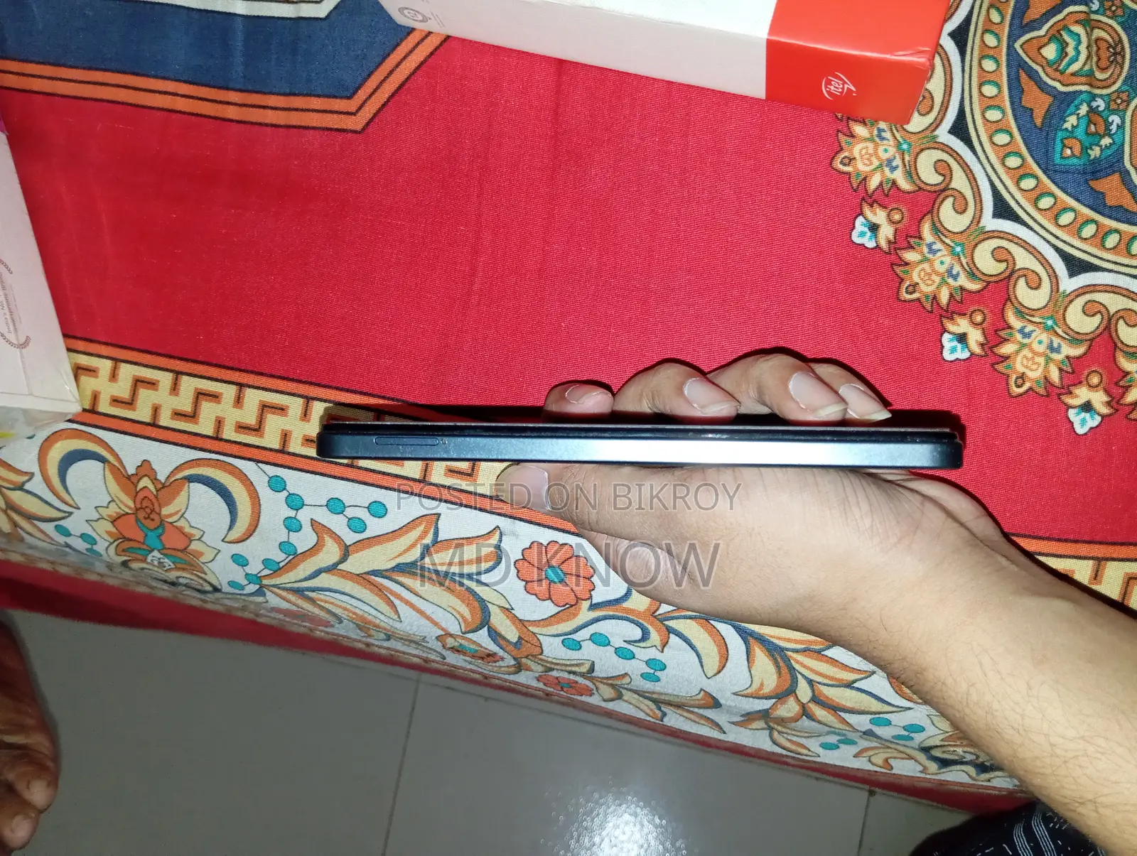 Itel P40 32 GB Black
