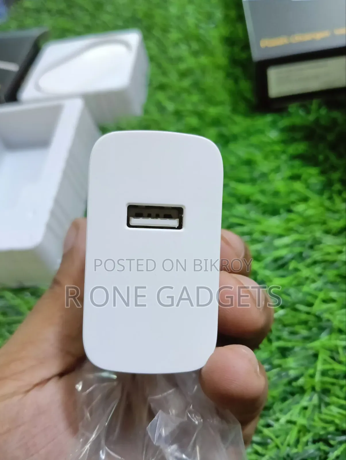Iqoo 80W Flash Charger