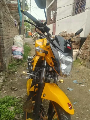 Suzuki Gixxer Monotone 2024 Yellow