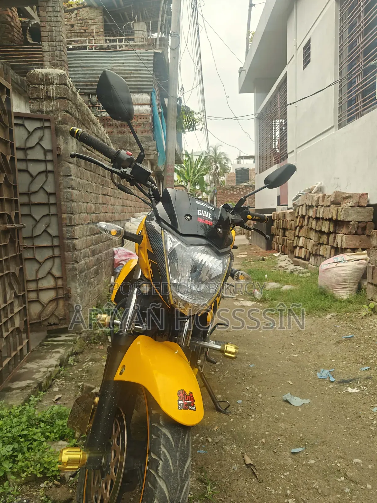 Suzuki Gixxer Monotone 2024 Yellow