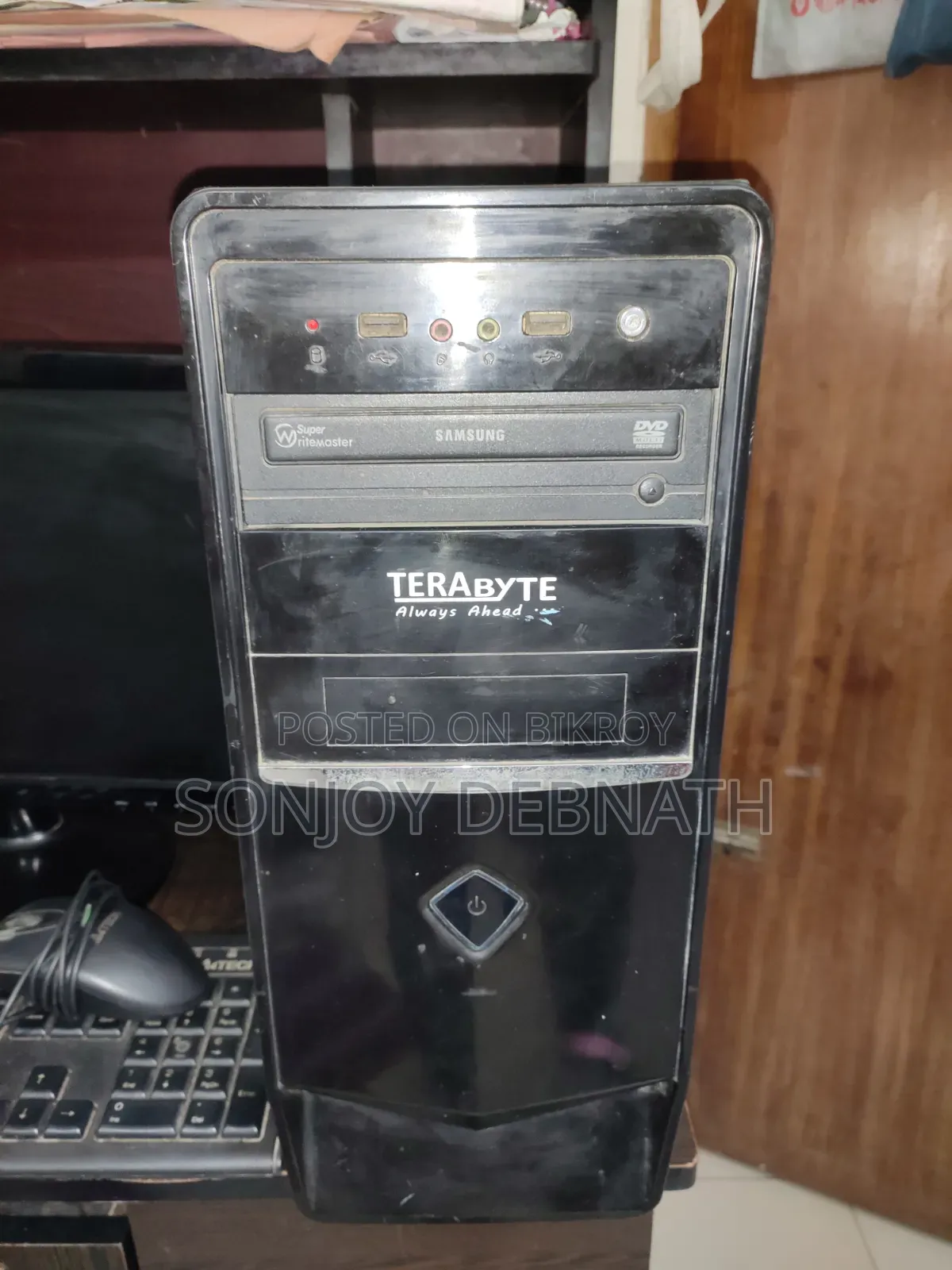 Desktop Computer Gigabyte 4GB Intel Core I3 HDD+SSD 512GB