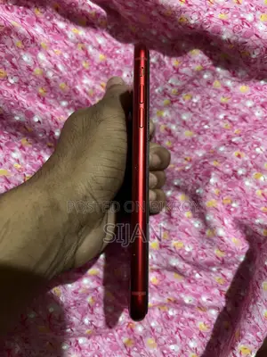 Apple iPhone XR 128 GB Red