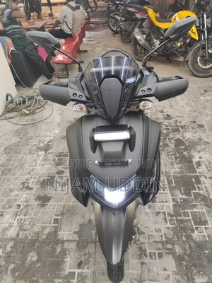 New Yamaha 2025 Black