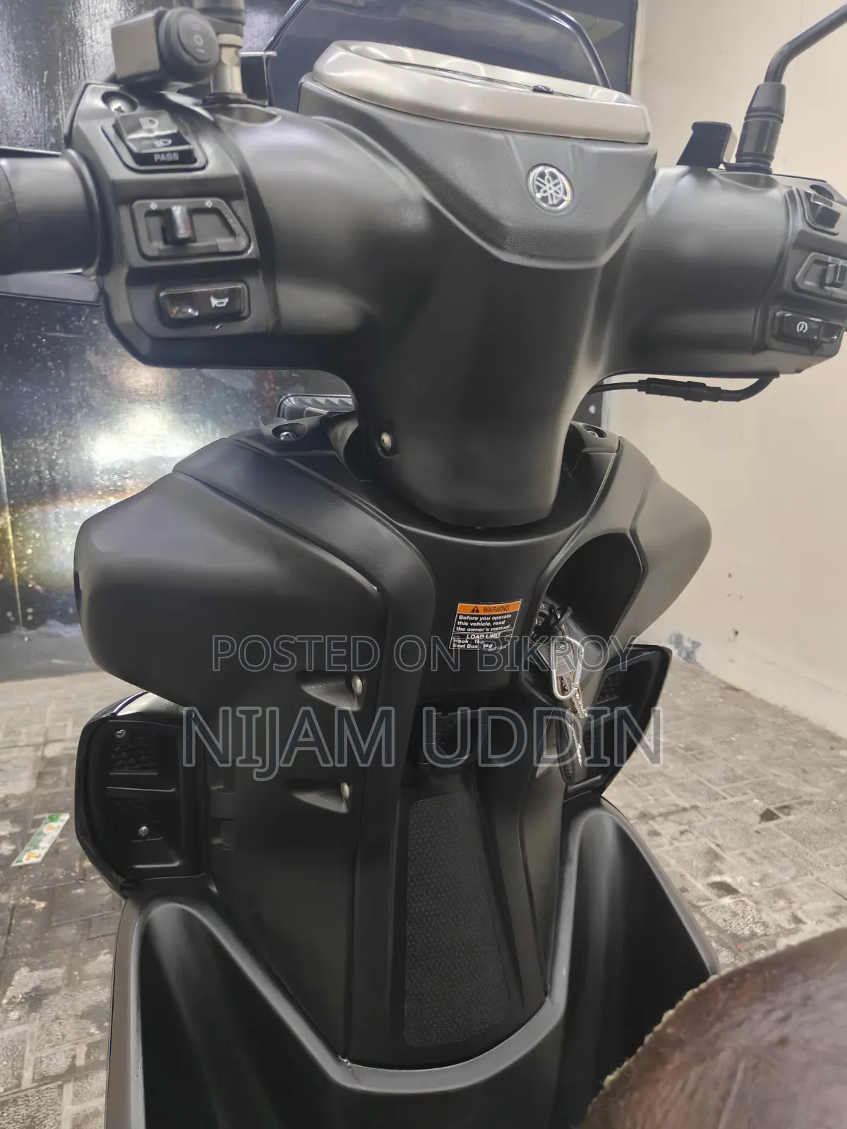 New Yamaha 2025 Black