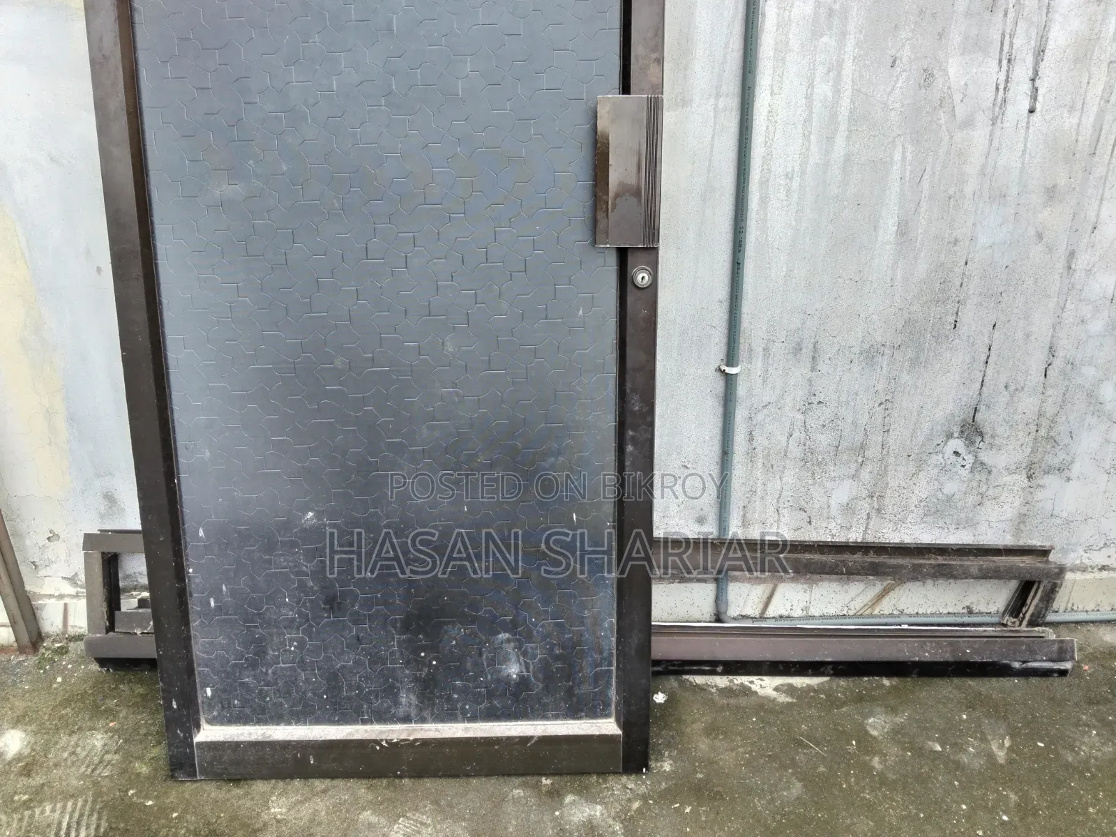 Thai Push Glass Door