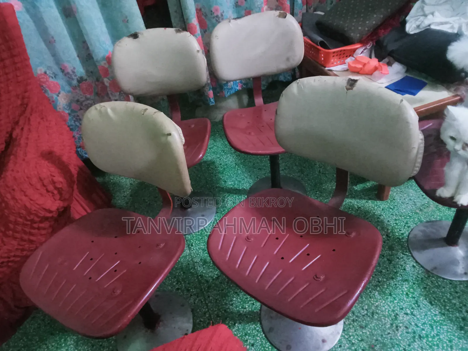 Restaurant Moving Chair