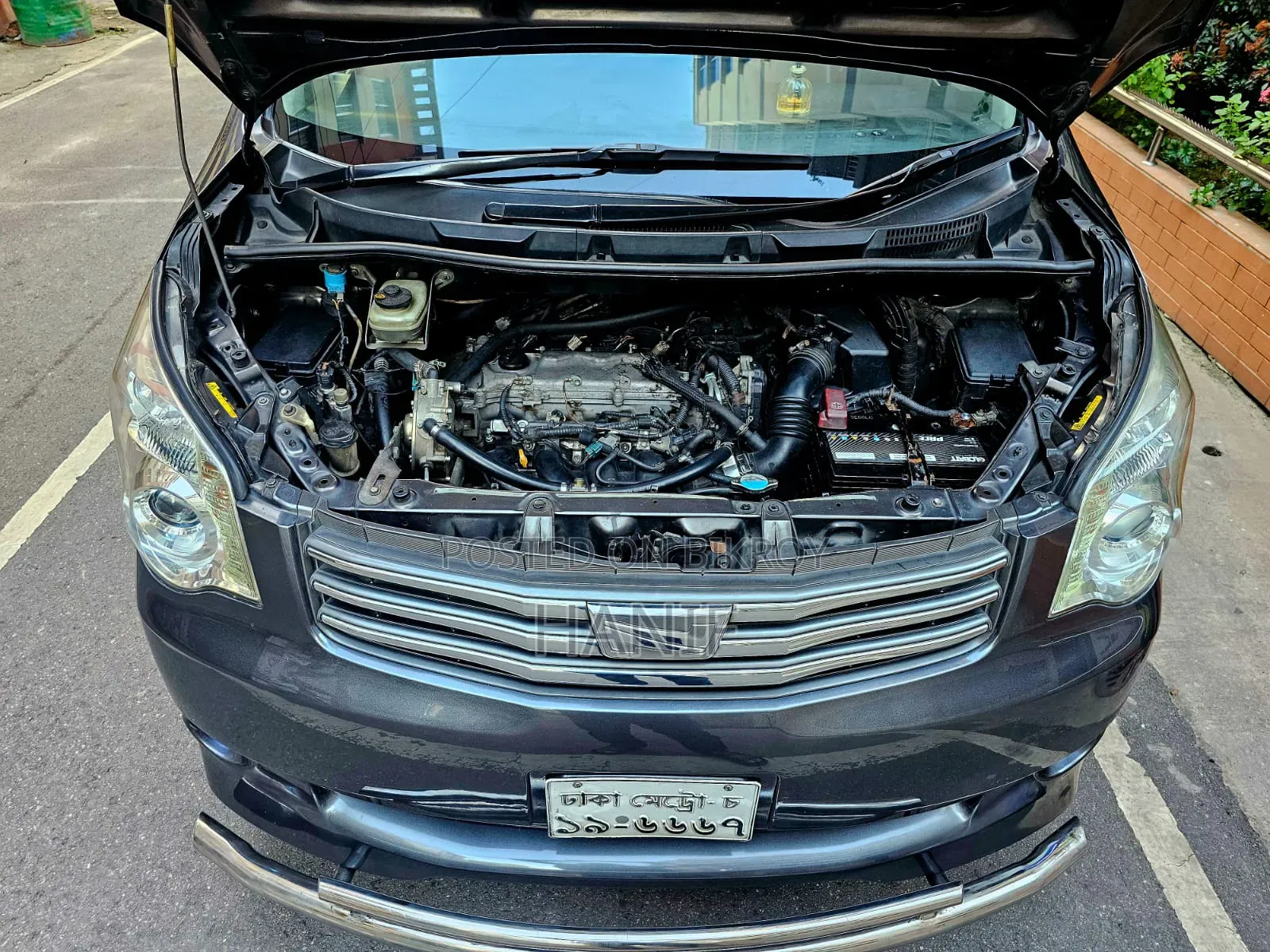 Toyota Noah 2013 Gray