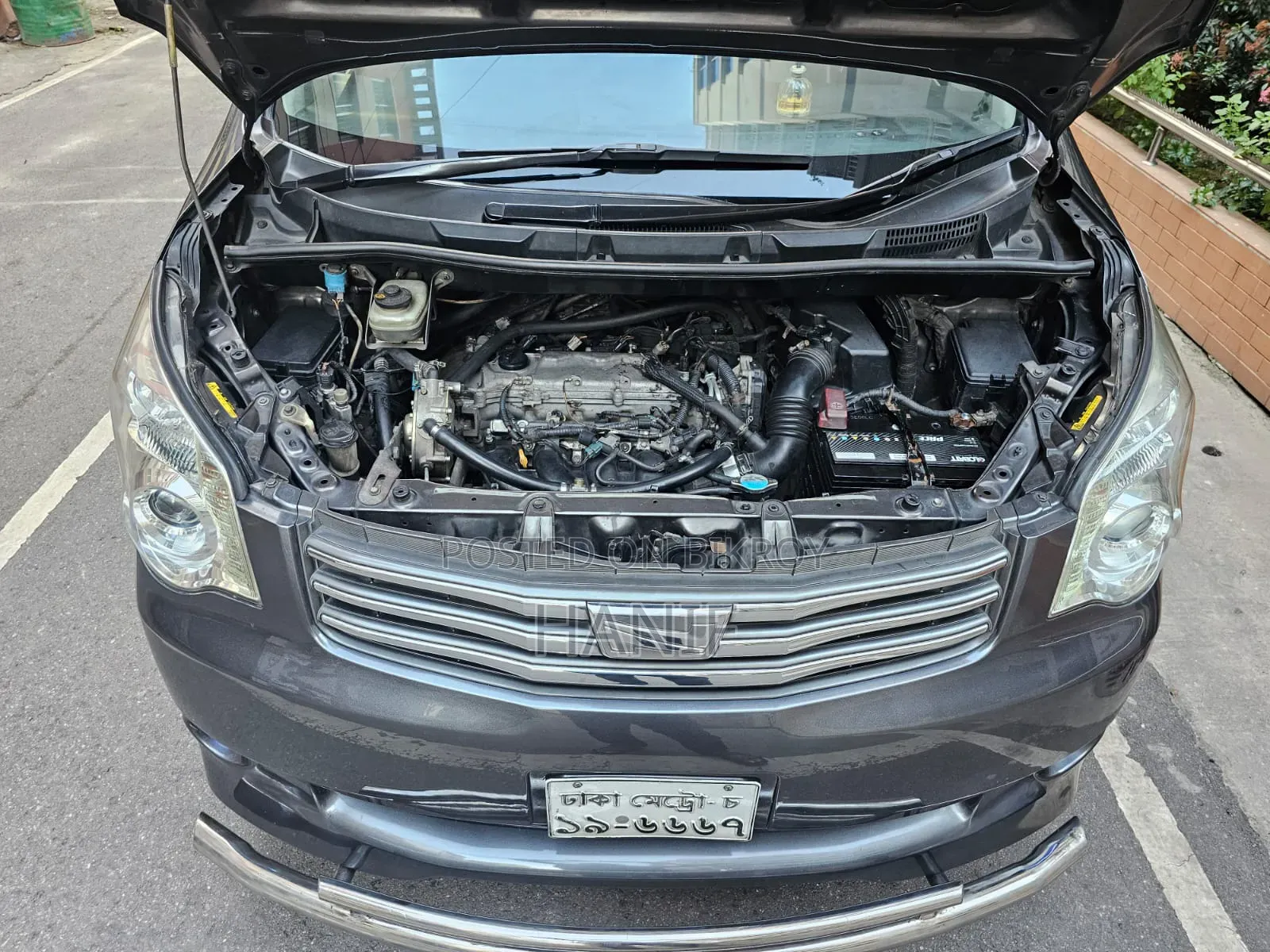 Toyota Noah 2013 Gray
